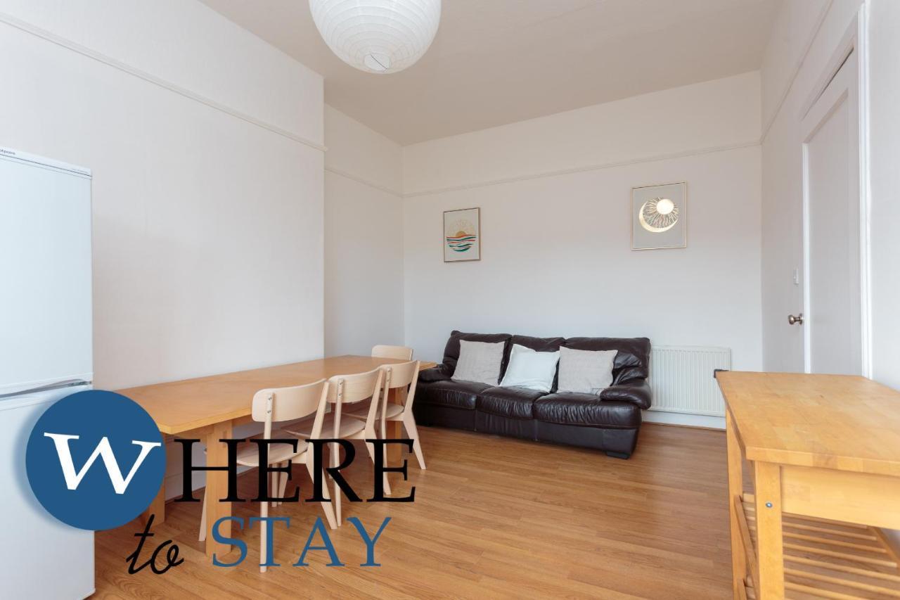 Delightful 2 Bedroom Apartment In Leith Edinburg Exteriör bild
